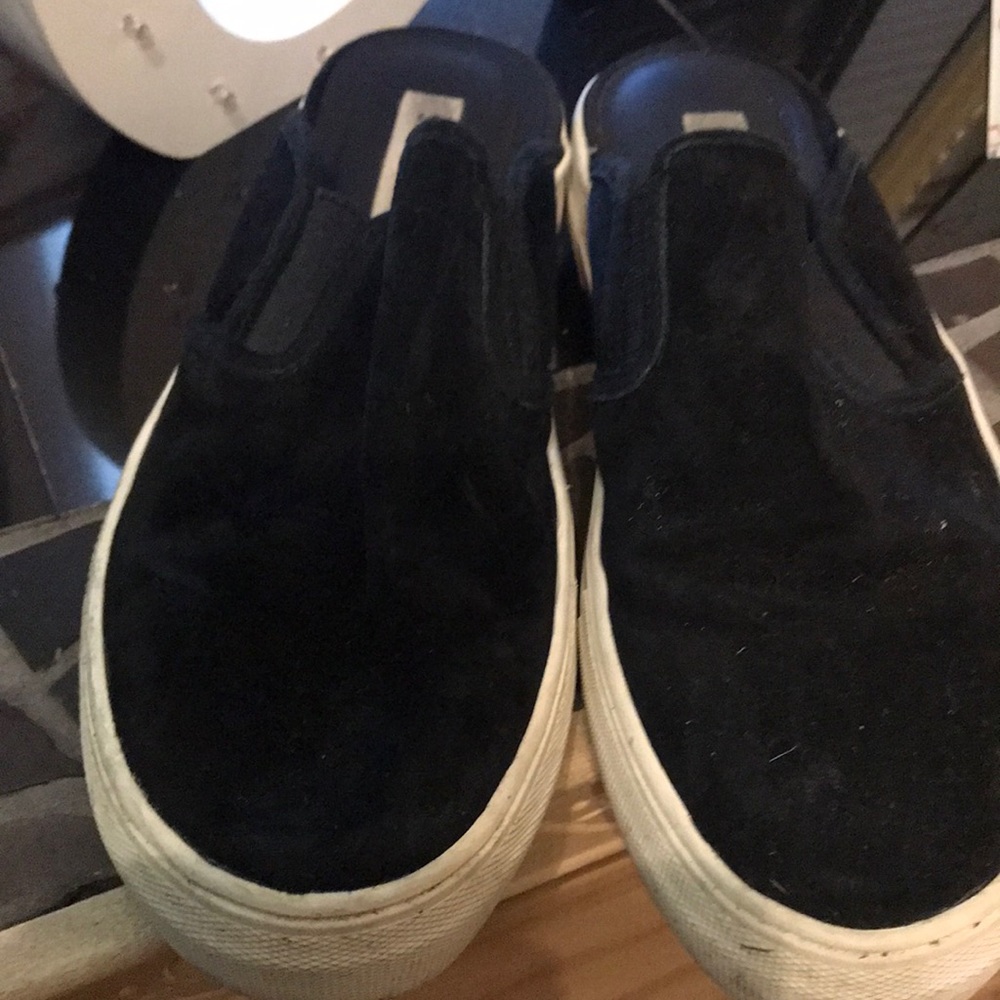 Steve Madden slip ons crushed black with white sole